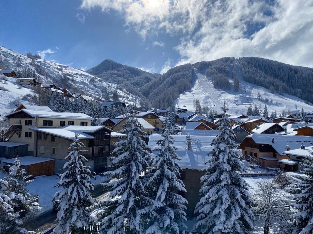 Hotel 16 | 150 Montagne & Spa Nuxe Vars  Exteriör bild